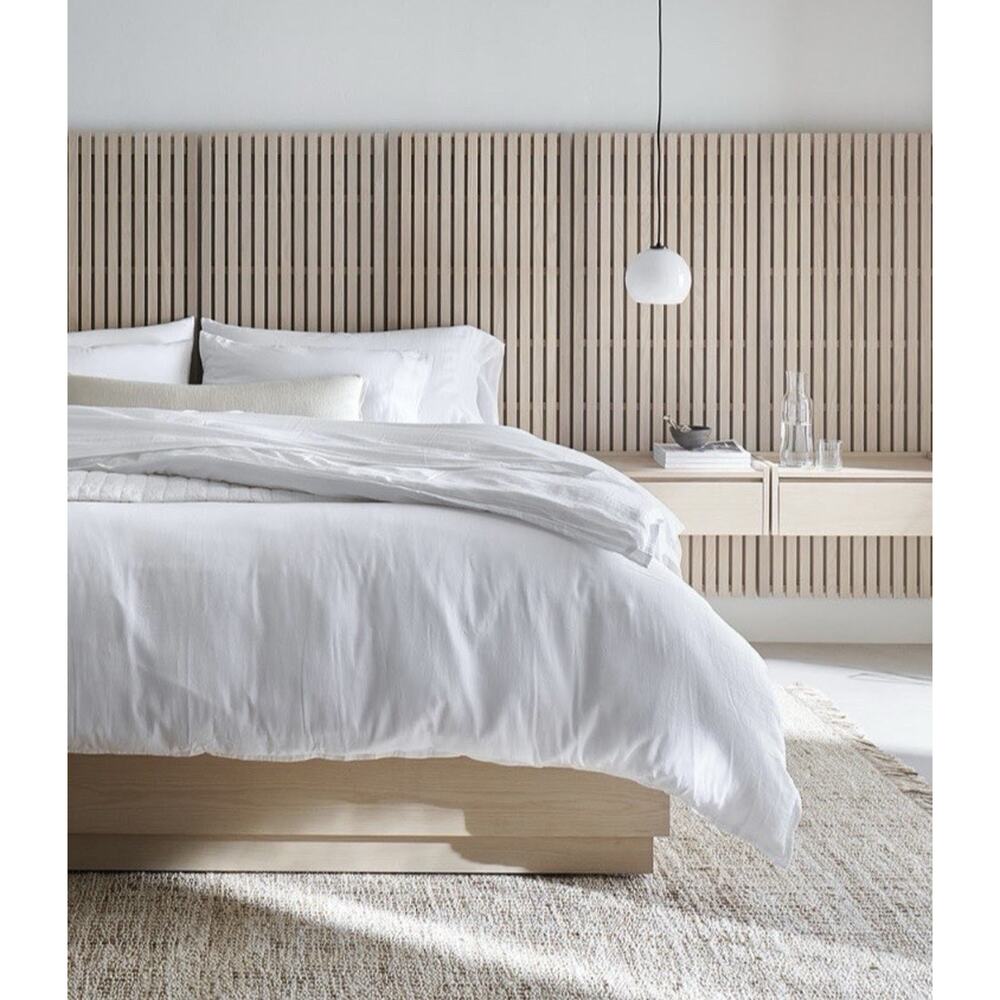 Crate & Barrel 100% HEMP King Duvet Cover 106”x96” WHITE